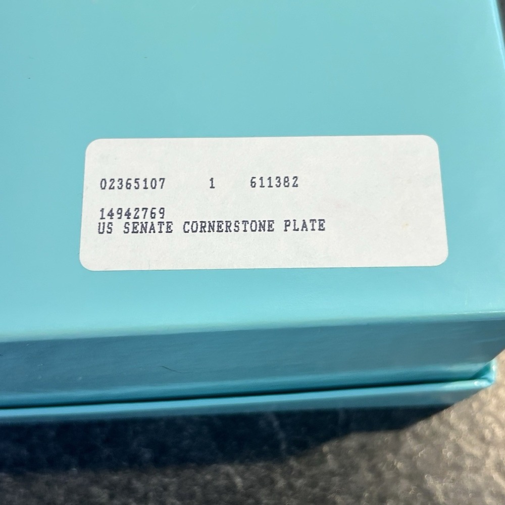 NEW 1993 Tiffany & Co 200th Anniversary US Capitol Green & Gold 8" Plate W Box - Picture 10 of 12